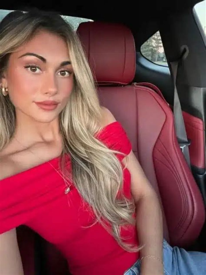 
Hopeailicious Height, Weight, Net Worth, Age, Wiki, Who, Instagram, Biography 