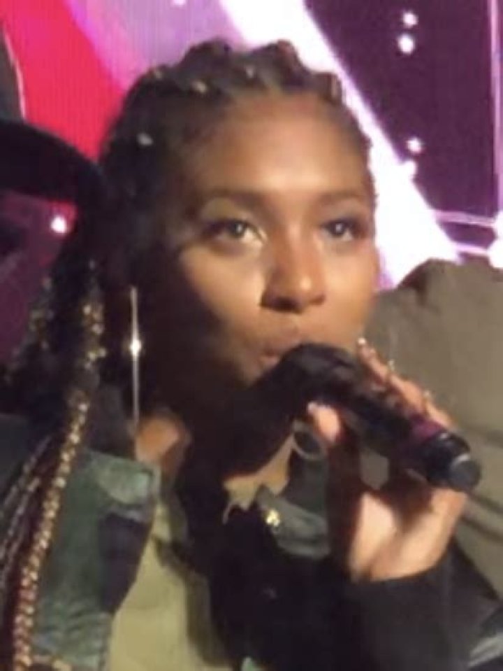Verses Bang Height, Weight, Net Worth, Age, Birthday, Wikipedia, Who, Nationality, Biography